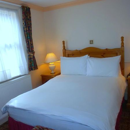 The Royal Oak Hotel Ramsgate Bagian luar foto