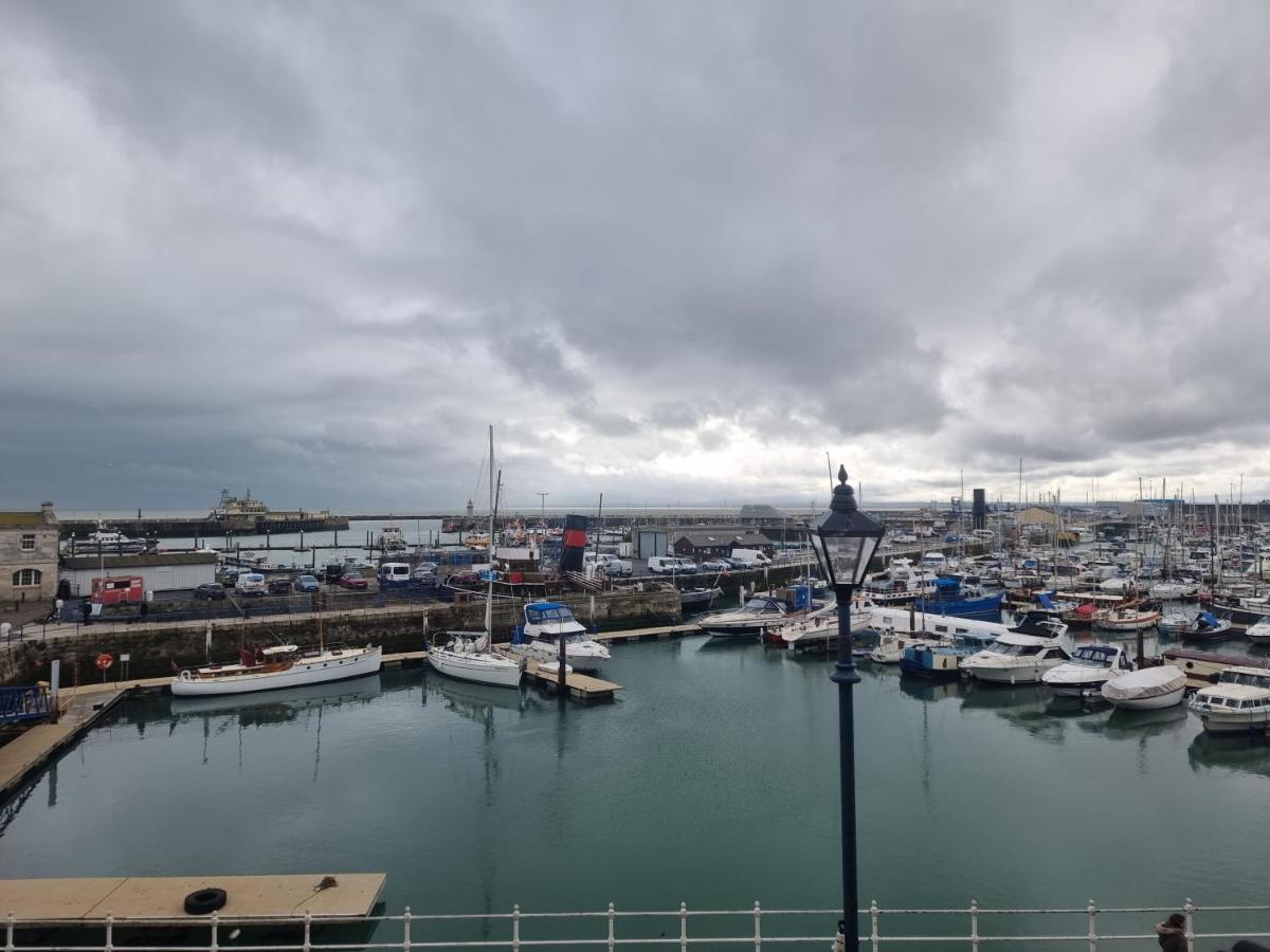The Royal Oak Hotel Ramsgate Bagian luar foto