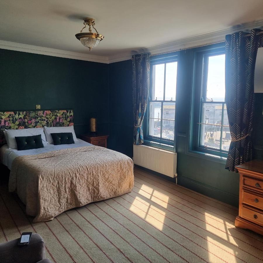 The Royal Oak Hotel Ramsgate Bagian luar foto