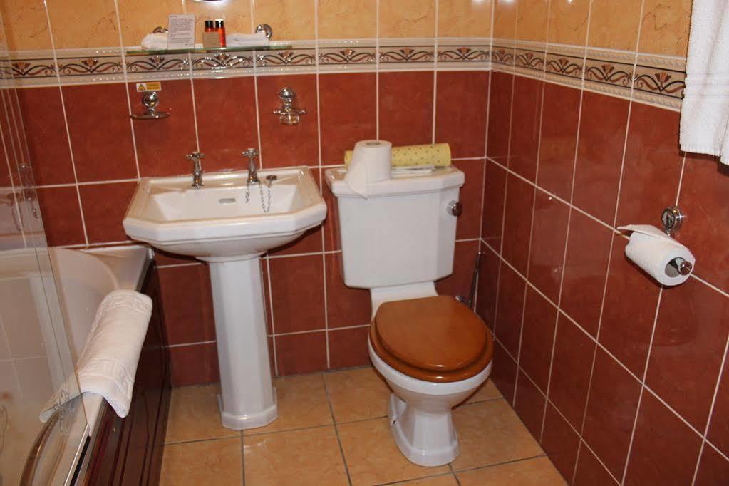 The Royal Oak Hotel Ramsgate Bagian luar foto